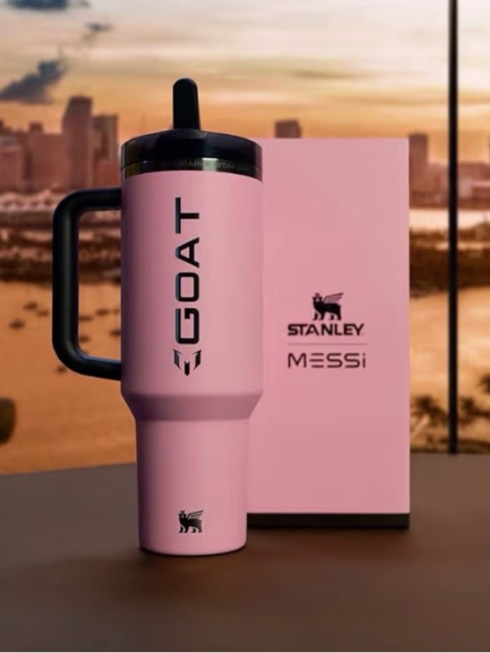Stanley X Messi/Pink/Black/Flip Straw/GOAT/Travel Tumbler with Black Handle/NIB! - Picture 4 of 15